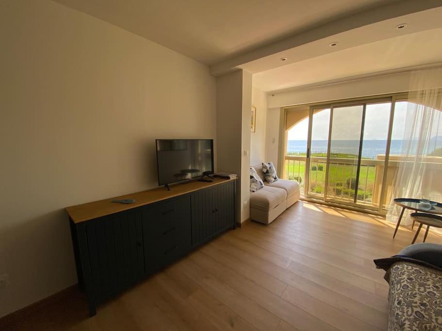 Apartmán Sea-View - Wifi - Parking Six-Fours-les-Plages Exteriér fotografie